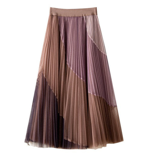 Jade Icarus Amelia double-layered automotive skirt, black with sleek design, installed on a vehicle&