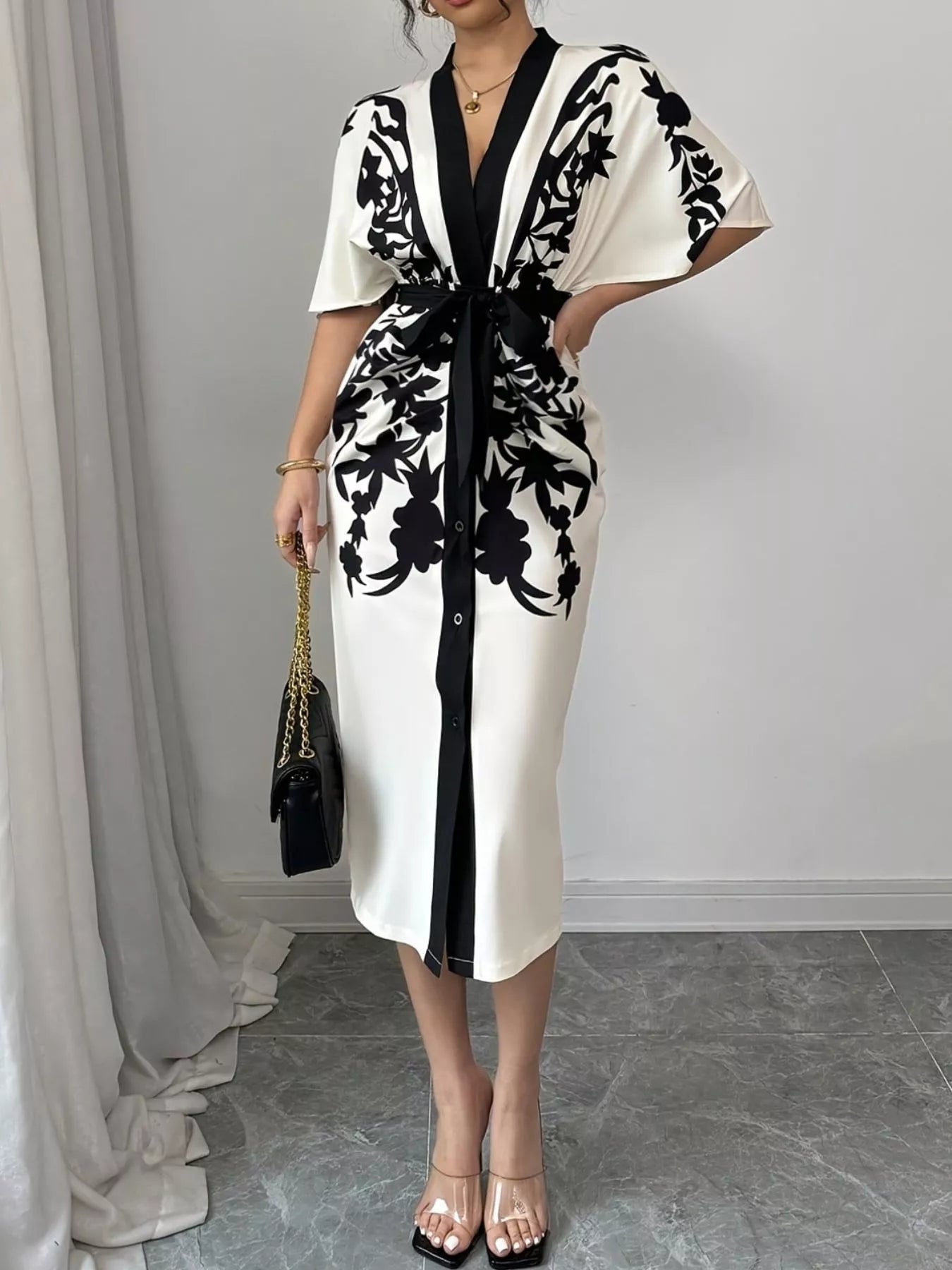 Pear Daisy button front half sleeve dress, casual home and garden style, featuring a relaxed fit and button details.