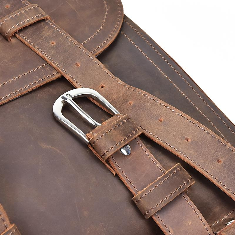 Start2Finish Gustav vintage leather messenger bag with large capacity, featuring adjustable strap and classic accessory design