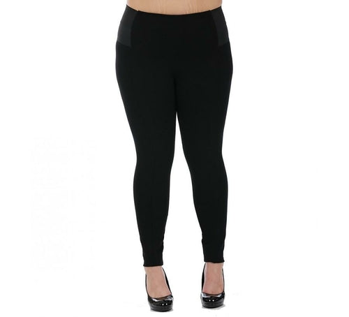 Black women’s plus size tapered leg pants with elastic waist from Scarlet Leek, featuring a flattering curvy fit.