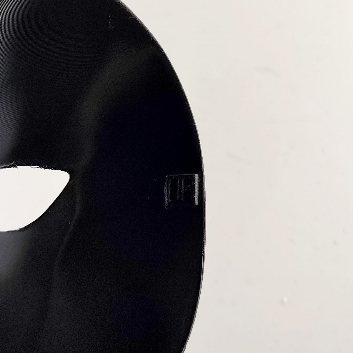 Start2Finish faceless Phantom horror mask featuring a 3D printed stealth assassin design for cosplay and Halloween costumes.