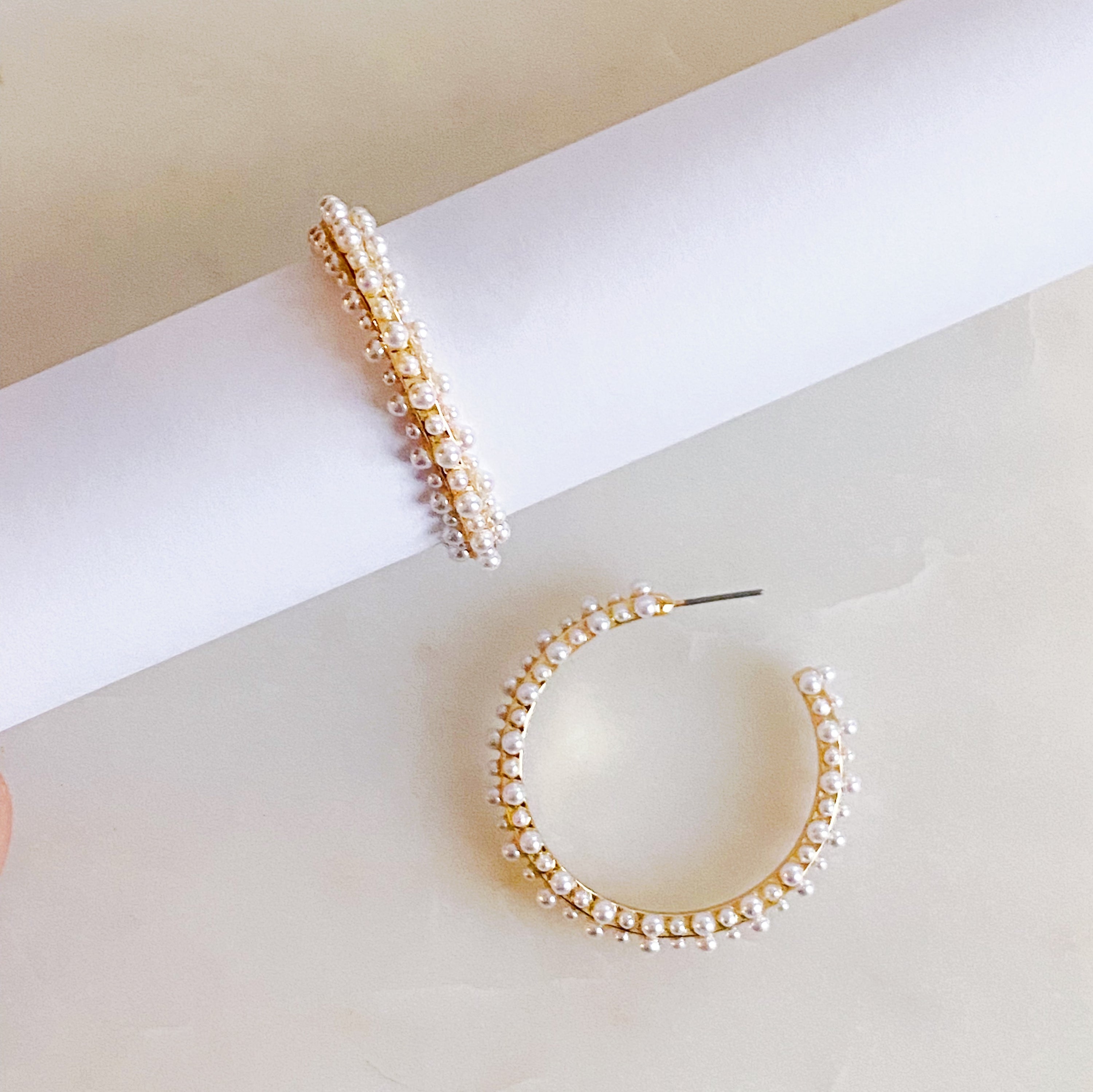 Fuchsia Hercules delicate pearl deco hoop earrings with small white pearls and gold-tone hoops, elegant jewelry accessories