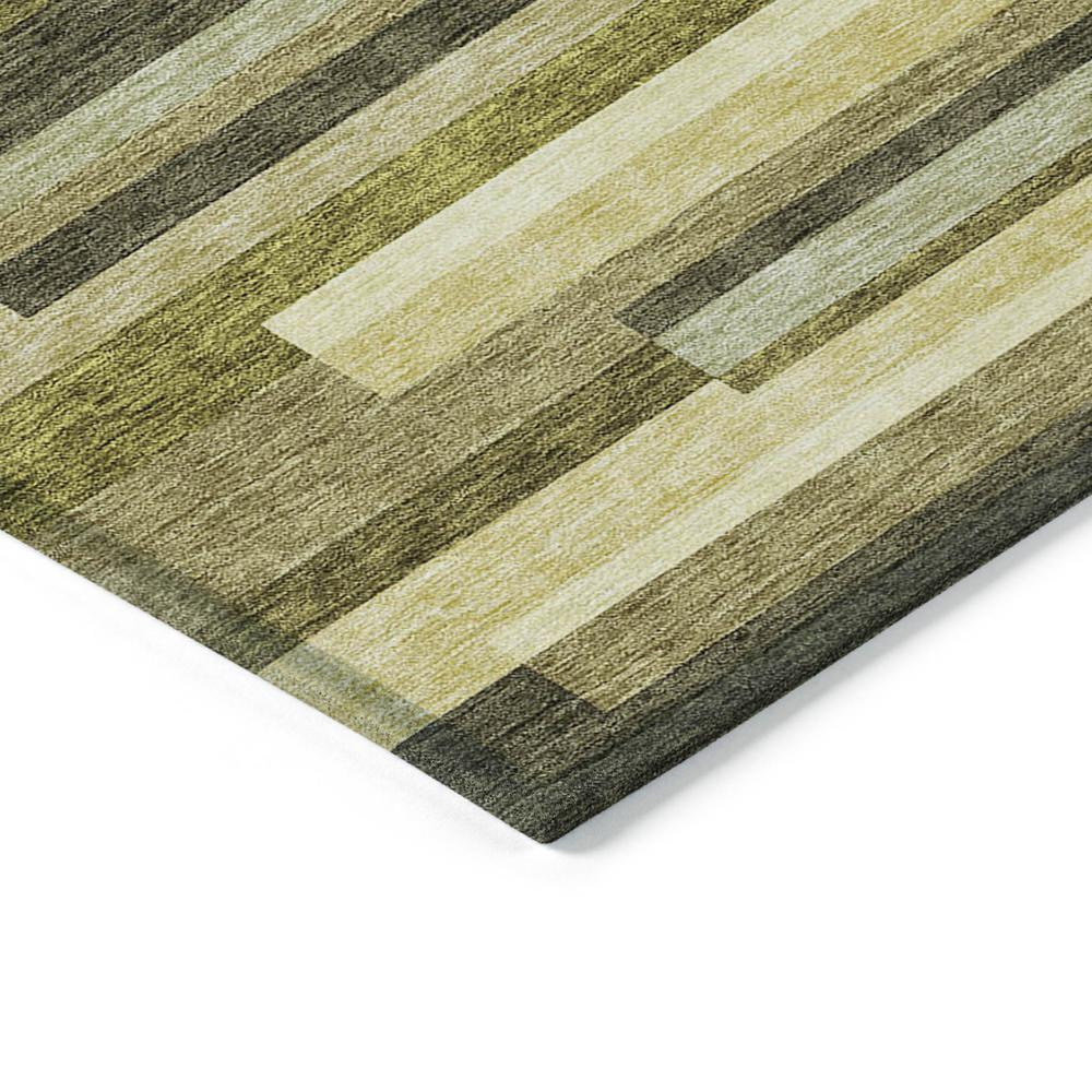 Start2Finish Chantille ACN956 green 5x7.6 rug with soft textured fibers and decorative border, ideal for living or bedroom decor.