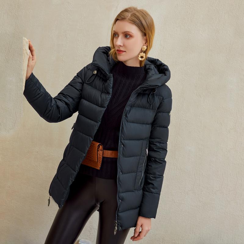 Women’s warm hooded winter coat by Jade, casual jacket with a cozy fit, perfect for cold weather and winter outings.