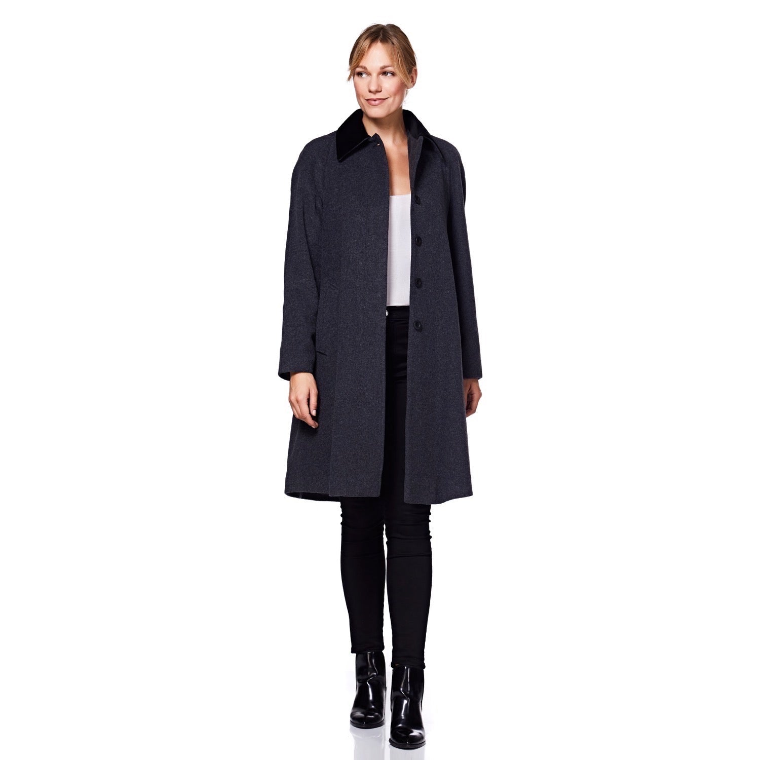 Gray wool blend oversized swing coat with velvet trim by Rose Eleusis, stylish jacket featuring a relaxed fit and elegant details.