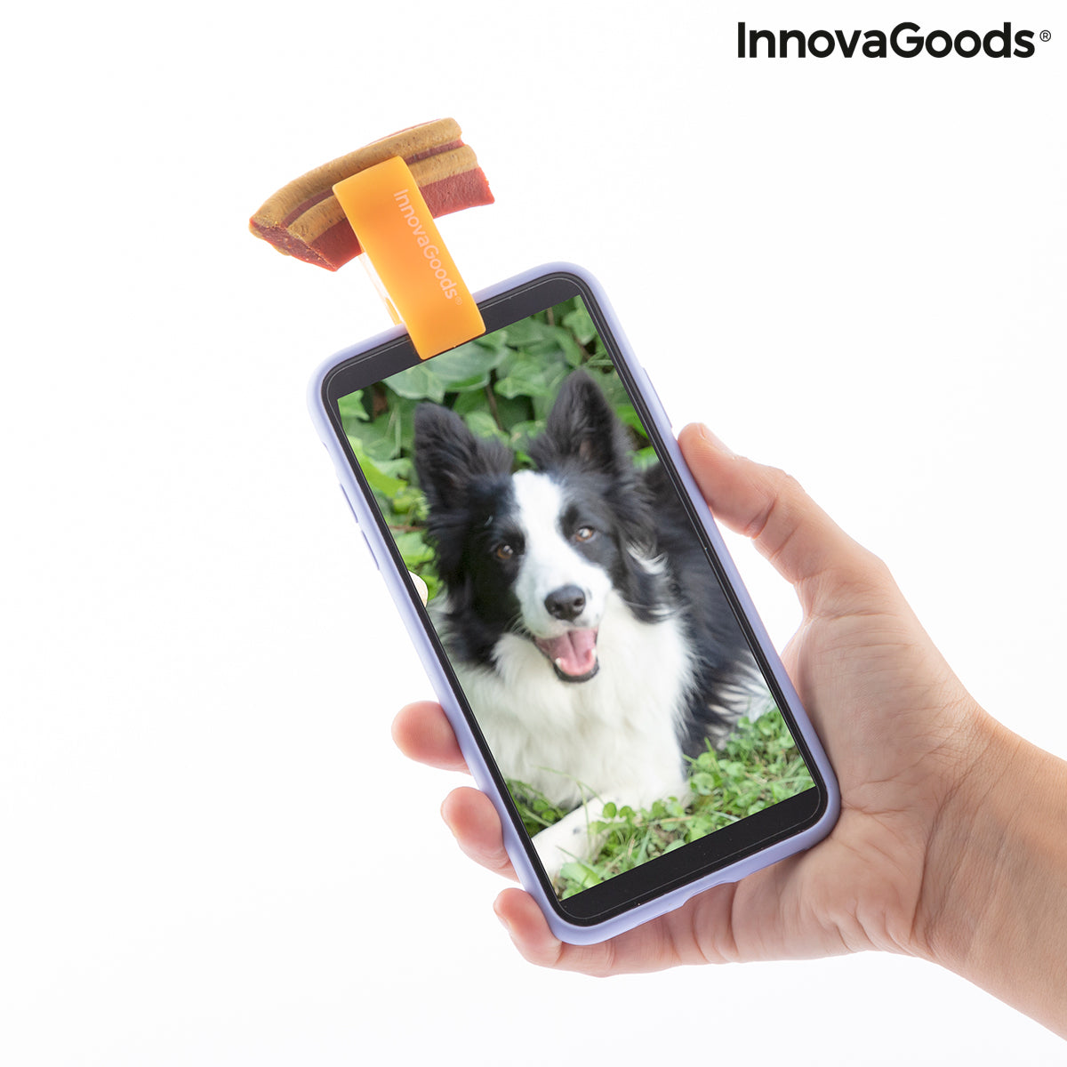 Pet selfie clip from Pefie InnovaGoods by Bigbuy, attached to a smartphone for capturing pet photos.