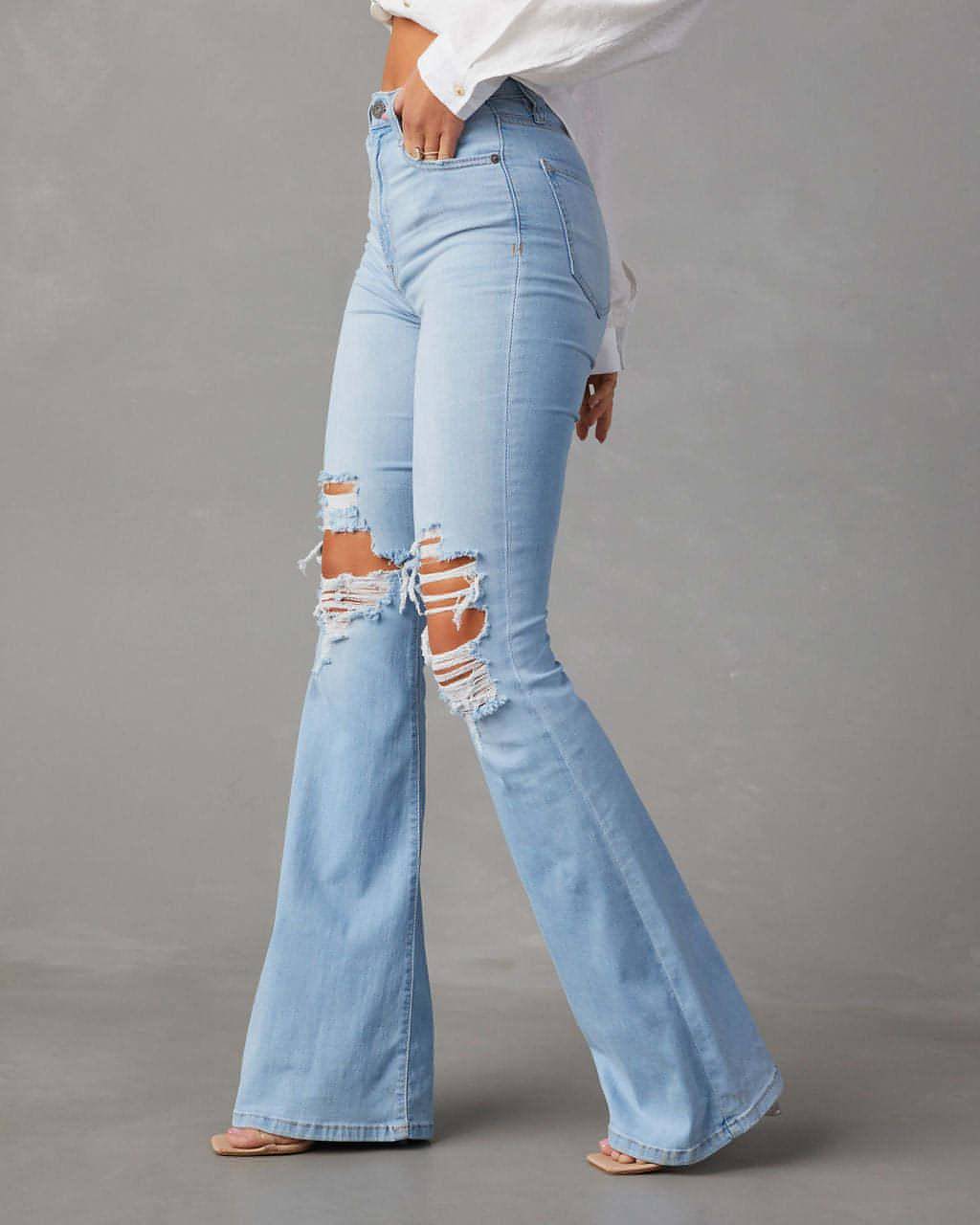 Carmine Juneberry UrbanEase™ wide-leg jeans for women, showcasing relaxed fit, high waist, and denim fabric on a model.