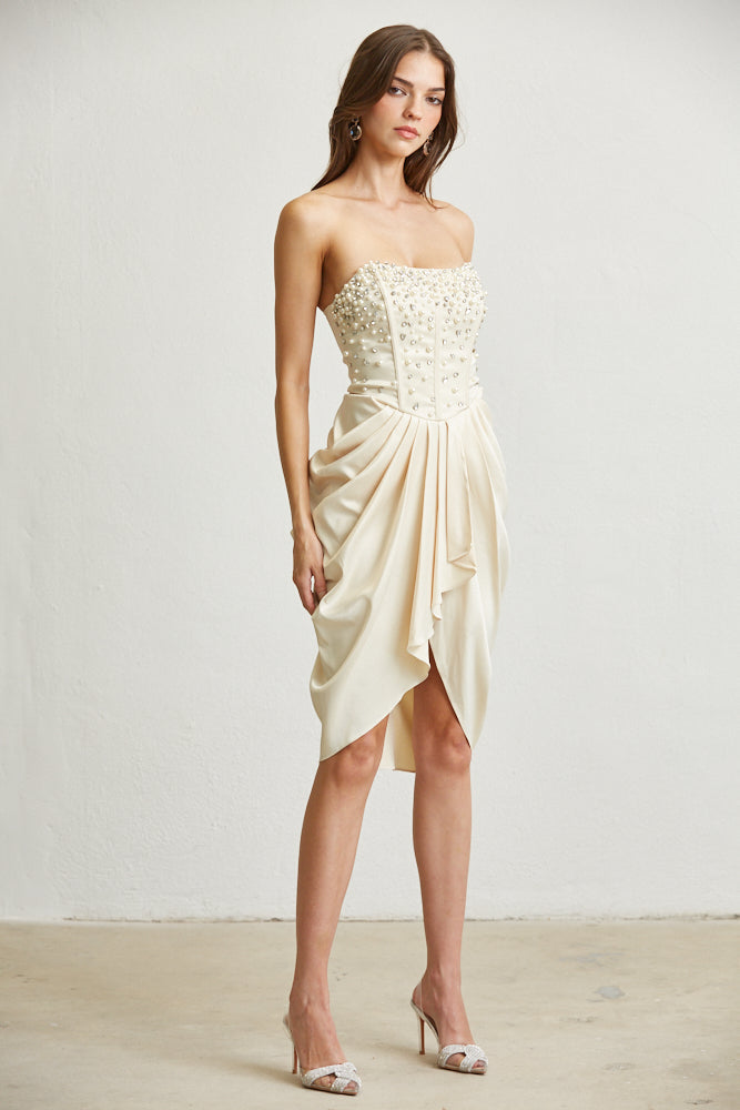 White Amphitryon Wren Dress for women, stylish and comfortable clothing featuring a flattering fit and elegant design.