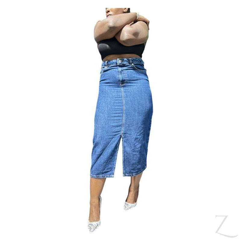 Raspberry Pallas ladies denim pencil skirt in plain midi style, showcasing a super-strong, fitted design in classic blue denim fabric.