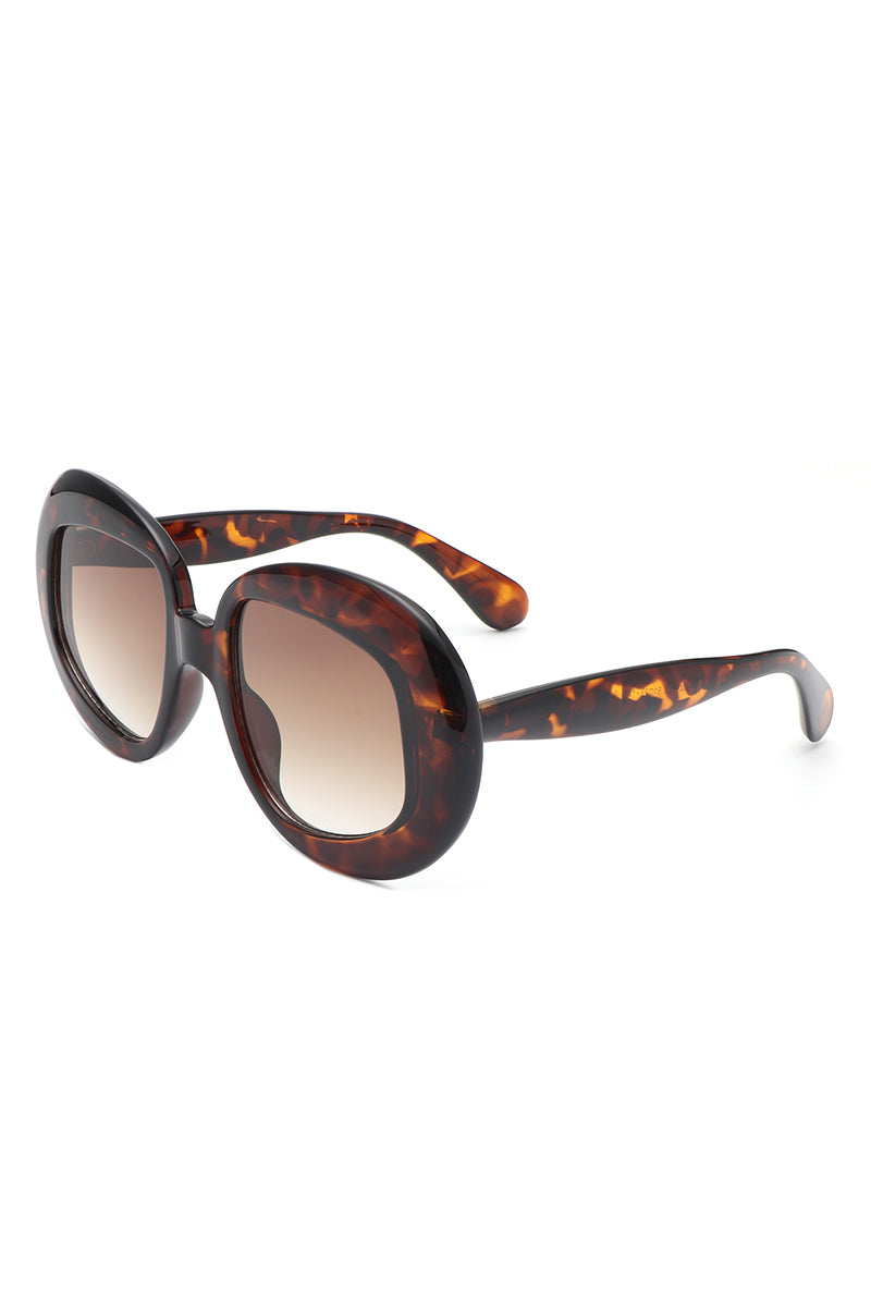 Maven - Oversized Geometric Oval Round Fashion Women&