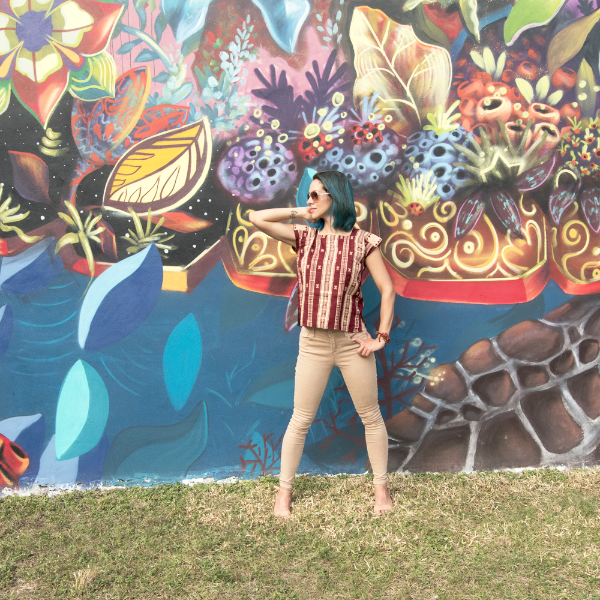 Handmade burgundy huipil from Panthelo, women&