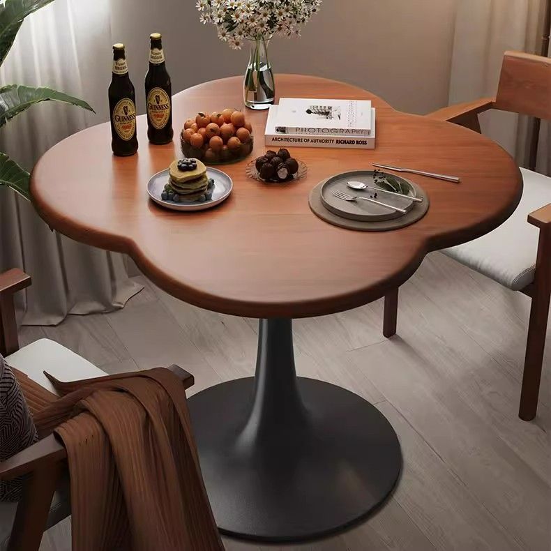 Light luxury modern negotiation table and chair combination, café, milk tea shop, reception round table, home internet-famous minimalist dining table