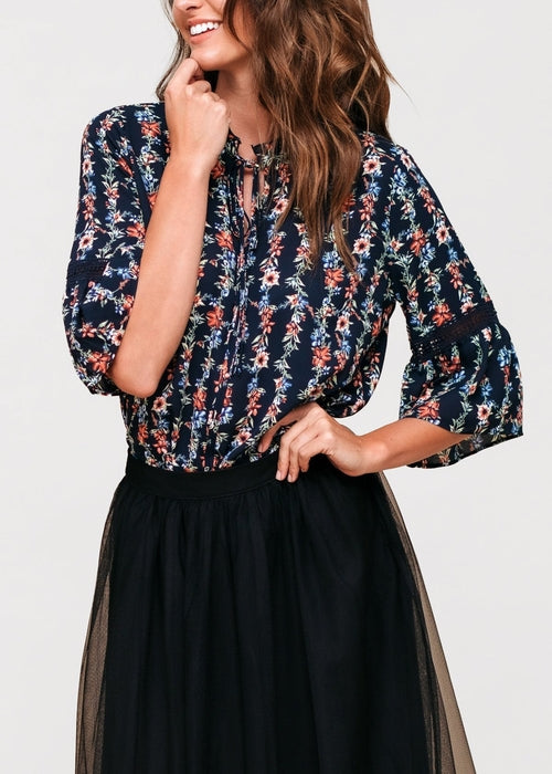 Navy women&