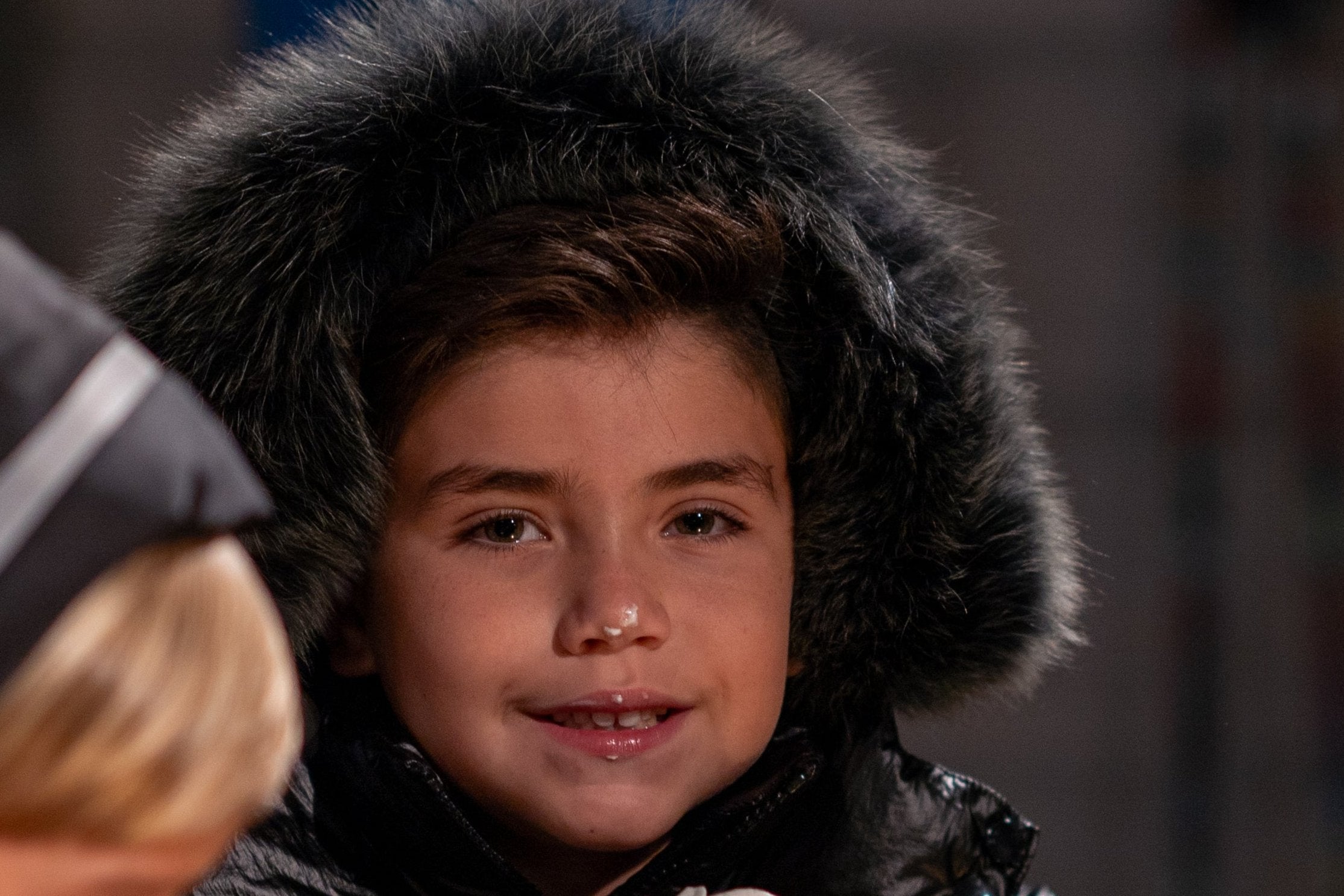 Unisex warm winter coat for kids in a cozy, stylish design by Mauve Pear. Perfect for cold weather and outdoor play.