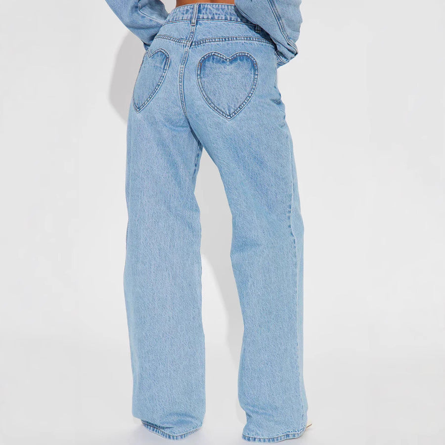 Carmine Juneberry straight fit denim jeans in 25 edition, blue cotton jeans with classic five-pocket design and belt loops.