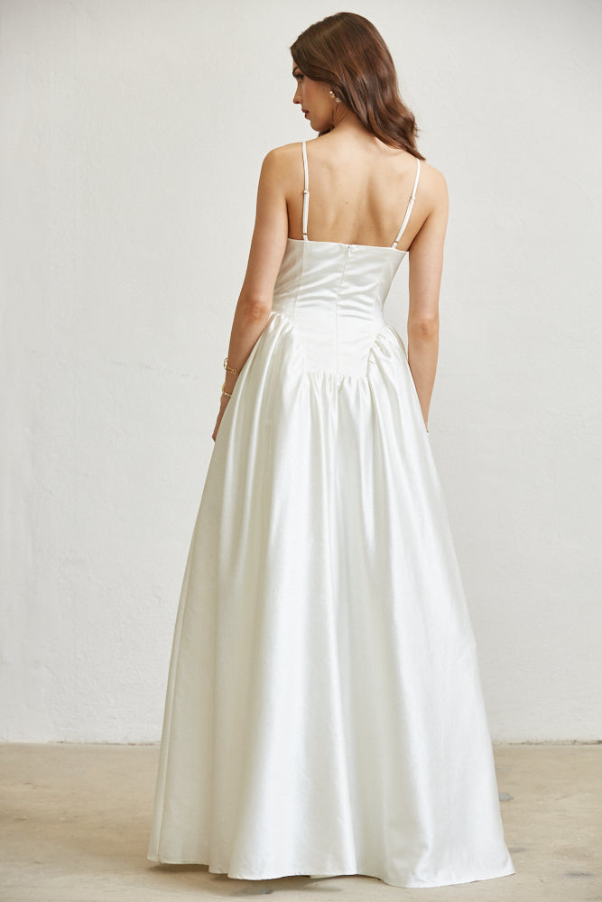 White Amphitryon Luna Bridal Maxi Dress for women, flowing white gown with elegant design, perfect for wedding or special occasions.