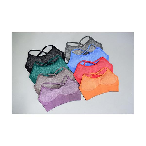 Amethyst Hera high waist seamless yoga leggings and stretch sports bra, showcasing their fitted design and comfortable activewear fit.