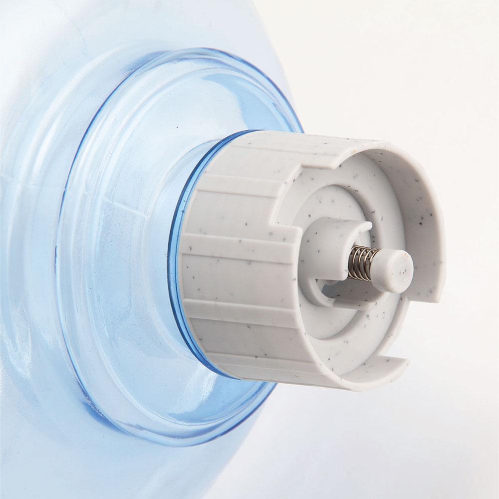 Ozdingo 3.8L automatic pet water dispenser and feeder for dogs and cats with a water bottle and feeding bowl.