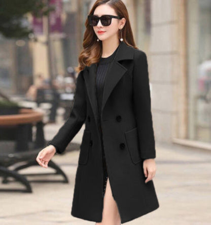 Carmine Juneberry Vintessa™ tweed windbreaker for women, stylish jacket with tailored fit and classic tweed pattern.