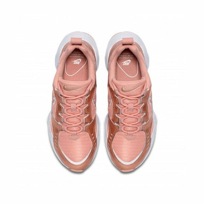 Nike Air Heights Coral trainers for sports and outdoor activities, featuring a vibrant coral color and athletic design.