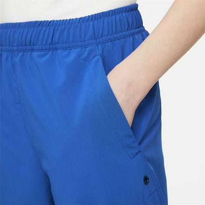 Kids Nike Sportswear sport shorts in blue with white Nike logo, designed for active outdoor play.
