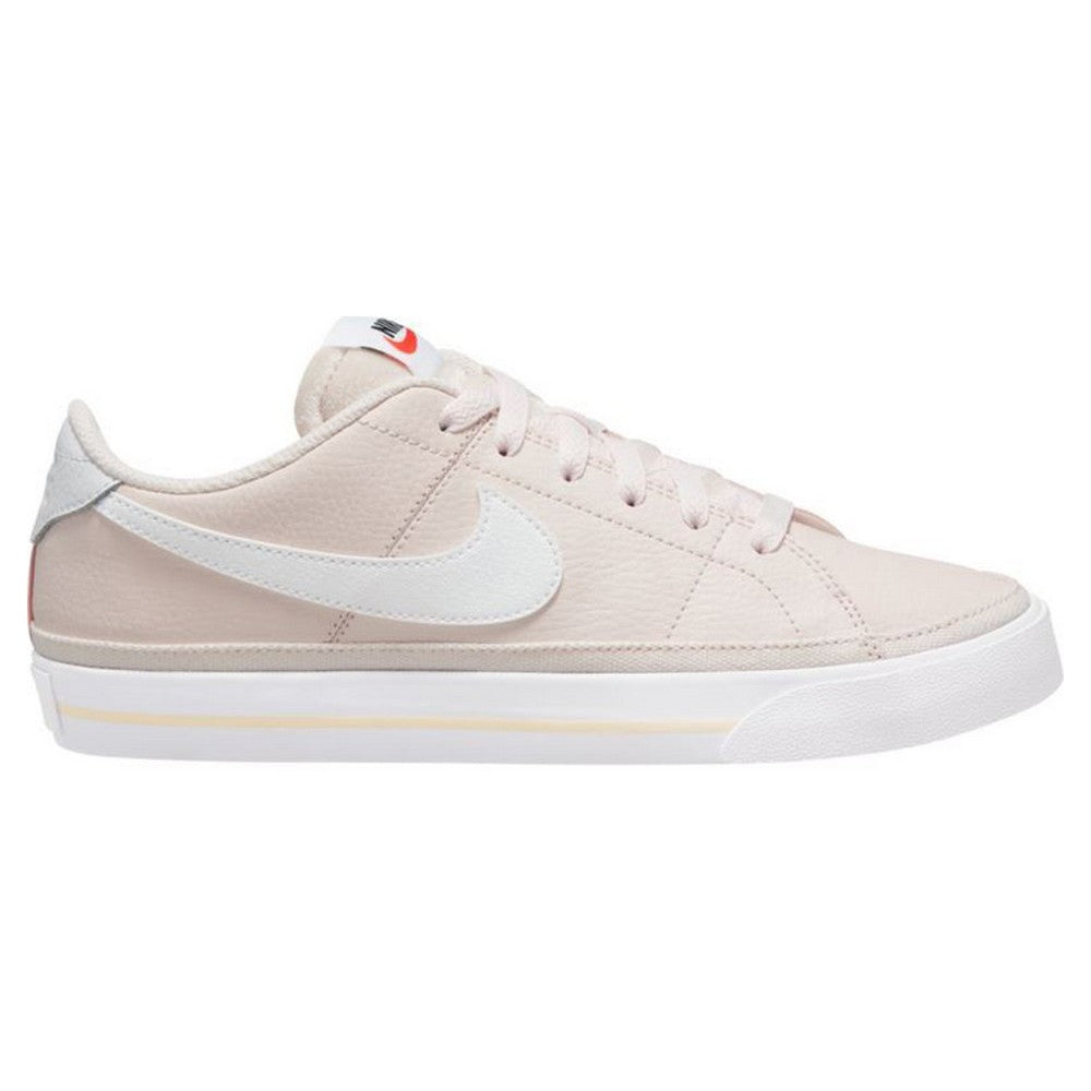 Nike Court Legacy W trainers in white with Nike branding, featuring classic design and stylish athletic footwear.