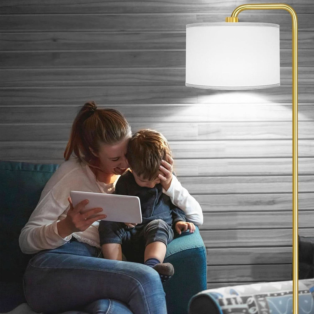 LED Floor Lamp With 3 Color Temperatures Gold Finish