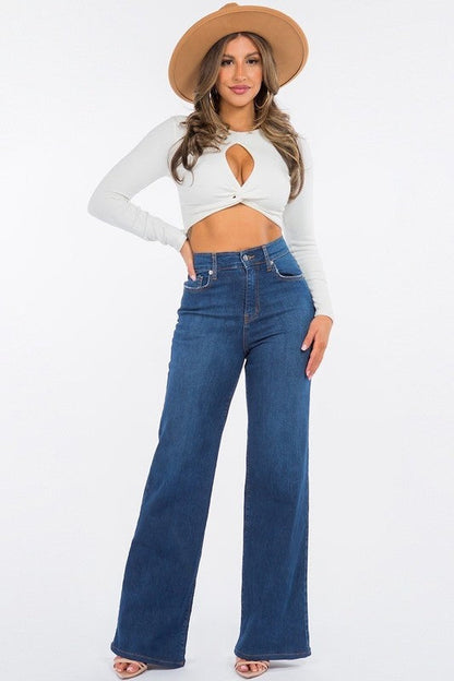 Dark blue Olivia wide-leg jeans by Jade Icarus, showcasing a relaxed fit and stylish denim fabric.