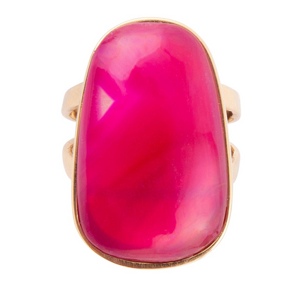 Madeleine Pink Agate Golden Ring from Start2Finish jewelry with a pink agate gemstone and gold band, close-up shot.