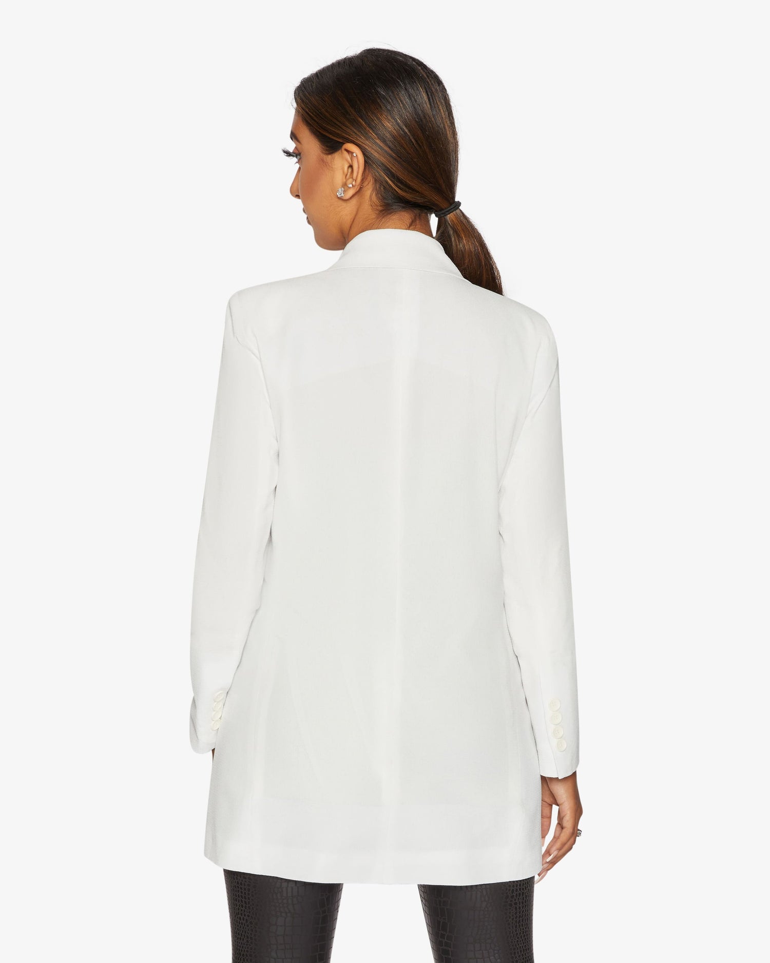 White Jenna double-breasted blazer by Rose Eleusis, stylish women&