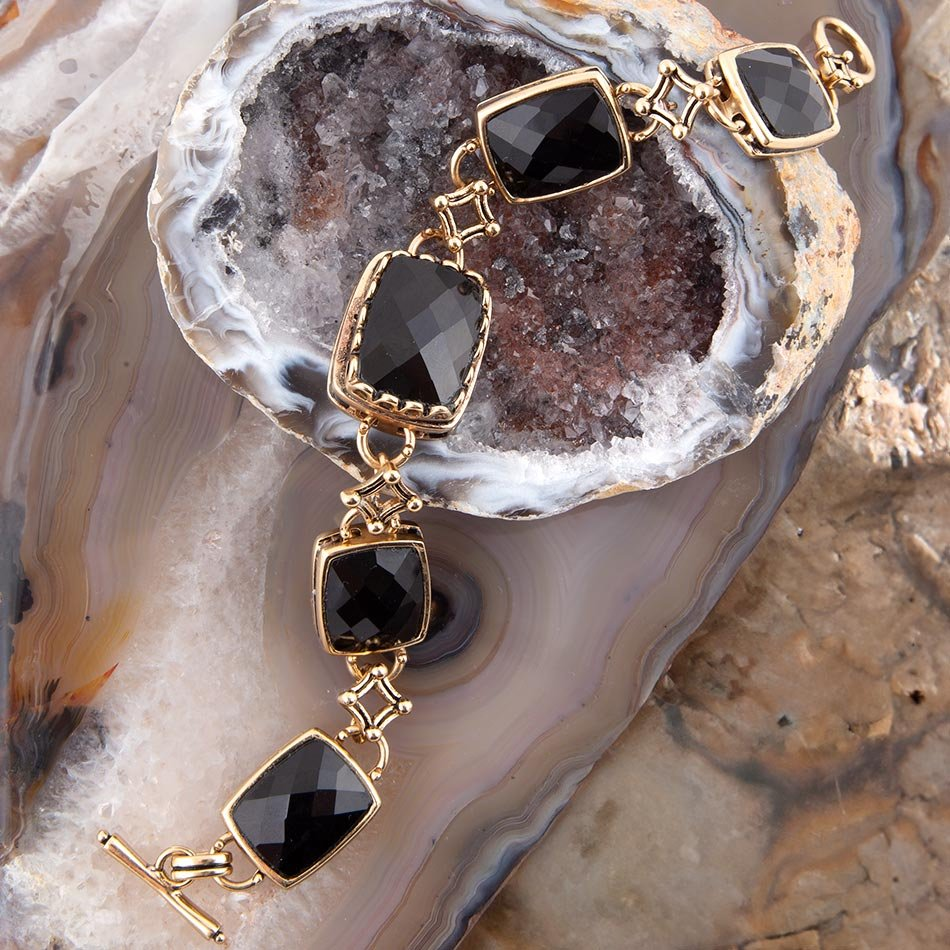 Black Onyx Golden Link Bracelet from Start2Finish featuring glossy black onyx stones and gold-toned link chain jewelry.