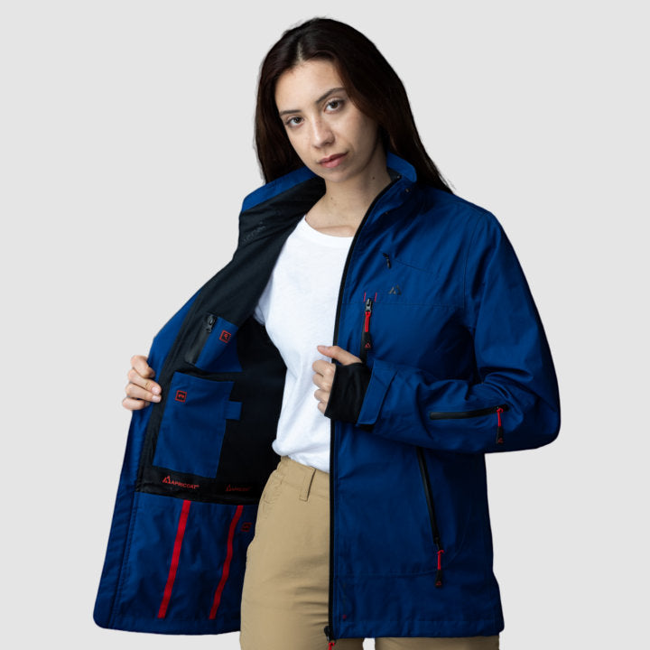 Women’s navy blue activewear top from Rose Hemera Adventure 2.0 collection, designed for comfort and performance.