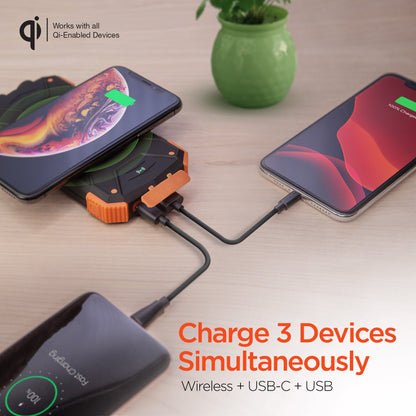 Sky Iapetus HyperGear Solar 10,000mAh wireless power bank for mobile and laptop charging with solar panel design