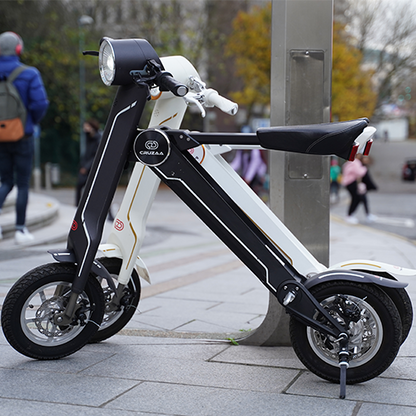 Start2Finish Cruzaa electric scooter in Magno Green with Bluetooth speakers, USB port, 45km range, and 35km/h top speed.