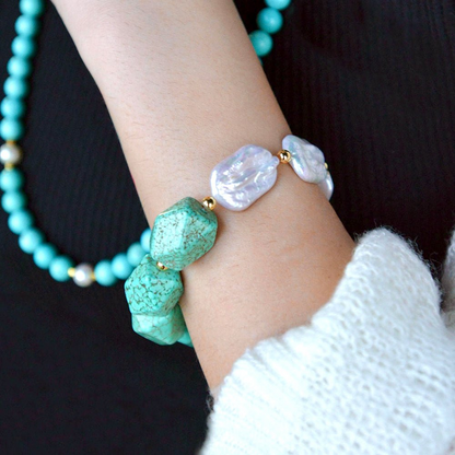 Start2Finish Hepburn Blue Magnesite and Pearl Chunky Stretch Bracelet with gold accents, showcasing vibrant blue stones and pearl details.