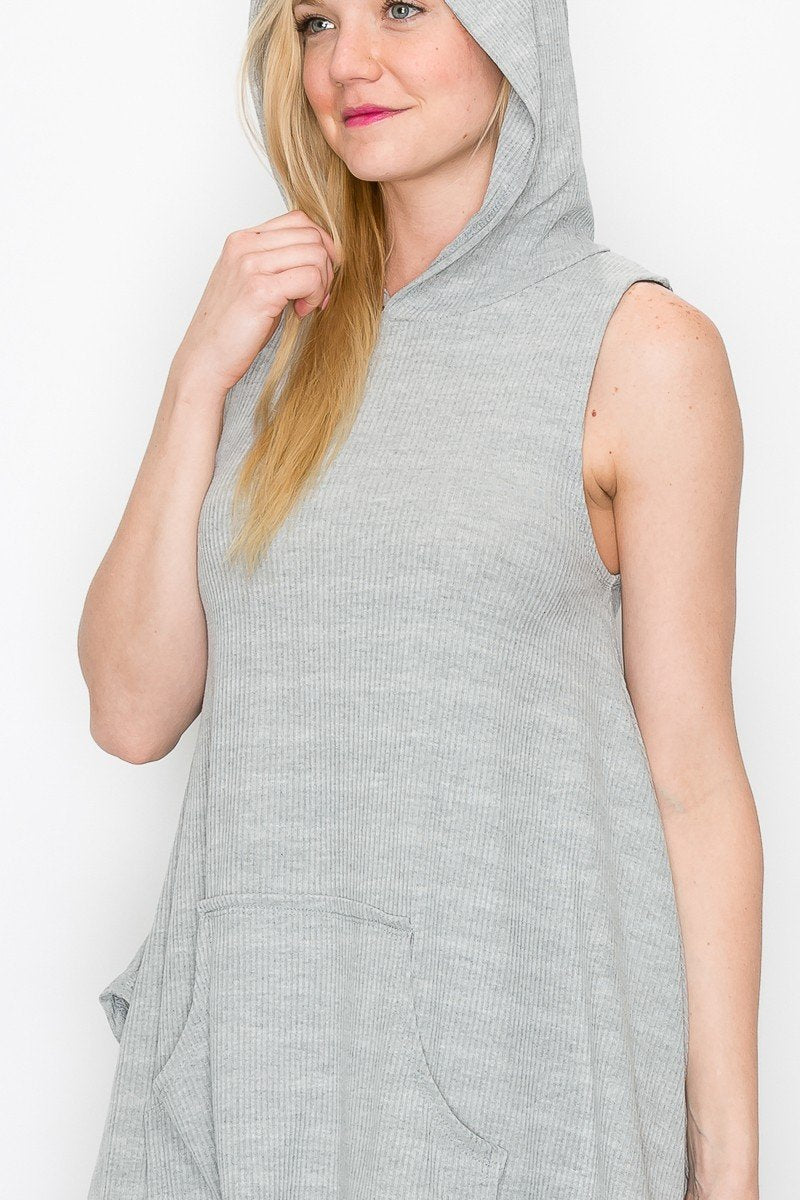 Gray sleeveless hooded top and wide-leg pants set by Yellow Hera, casual clothing ensemble shown on model.