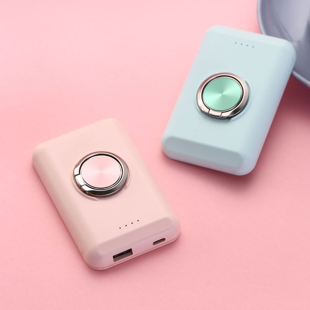 Salmon Lucky wireless magnetic charger and power bank for iPhone 12, showing the compact magnetic charging device.