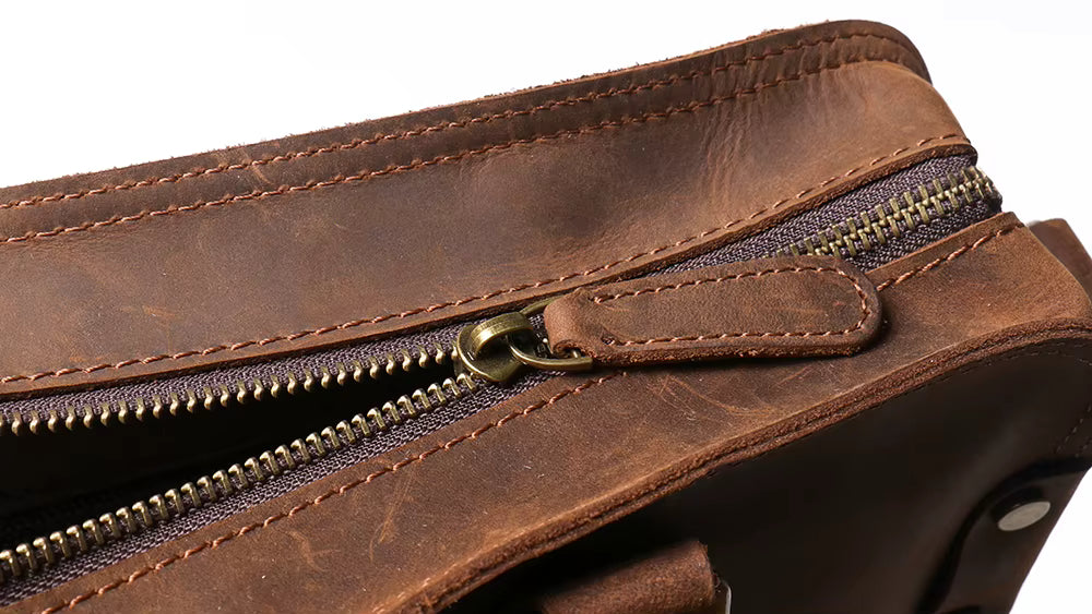 Start2Finish Viggo Briefcase, genuine leather messenger bag with sturdy handles and adjustable shoulder strap, accessories for professionals.