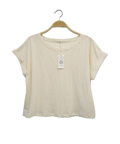 Recycled cotton plain crop top for women by Jade Icarus, featuring a simple, stylish design and comfortable fit.