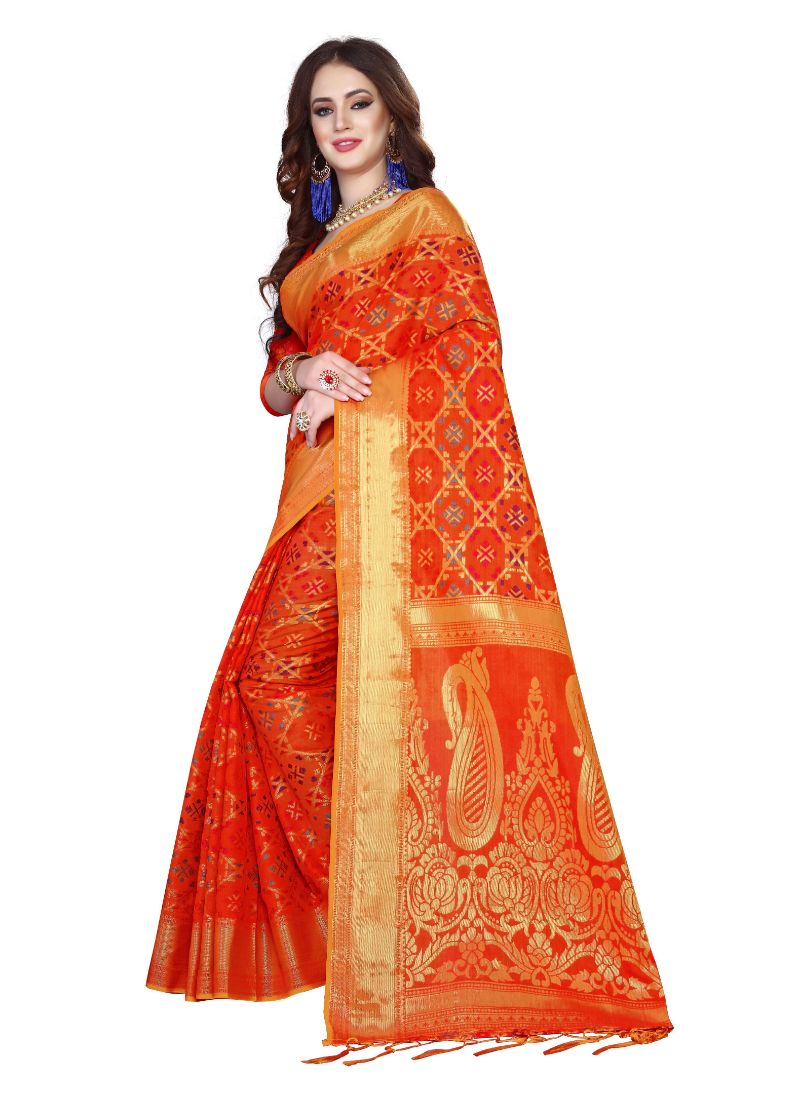 Elegant Ivory Cassiopeia women&
