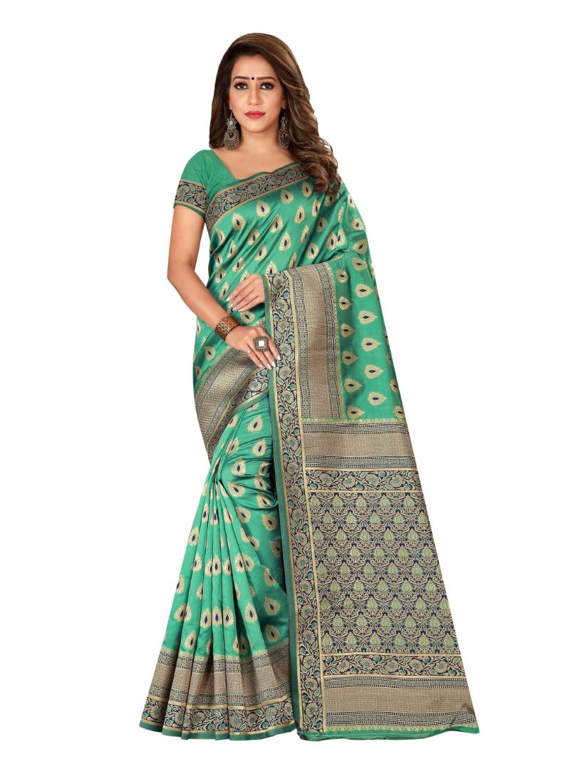 Elegant Ivory Cassiopeia women&