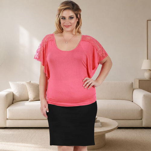 Scarlet Leek instantfigure plus size short pencil skirt for women, showcasing a fitted design and stylish silhouette.