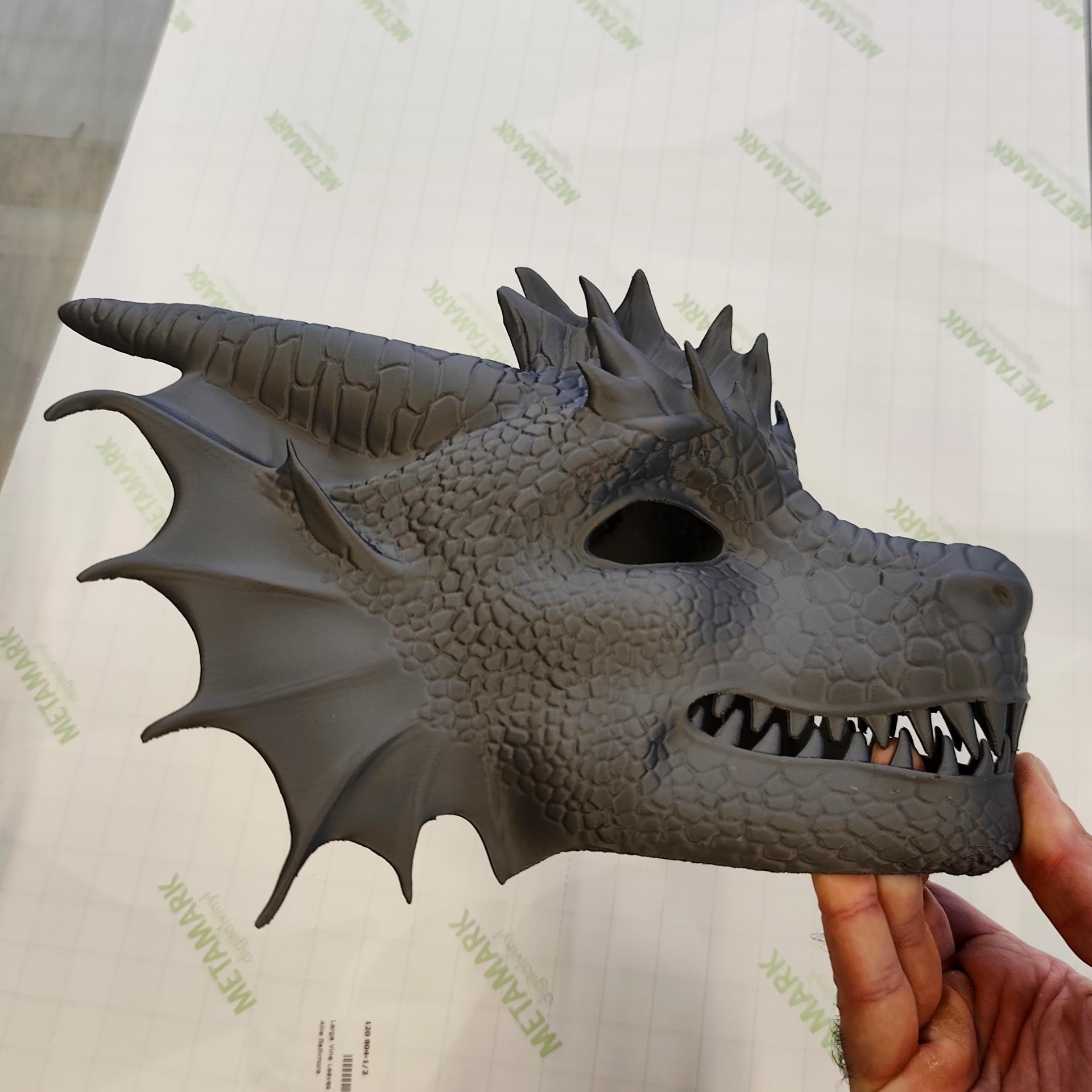 3D printed dragon mask for cosplay, featuring mythical creature design with adjustable fit, ideal for fantasy costume enthusiasts.