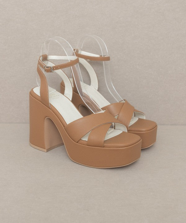 Jade Icarus Oasis Society Norah chunky platform heel in black with thick straps and high block heel, stylish and comfortable footwear