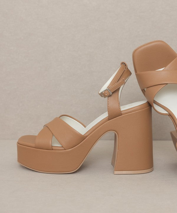 Jade Icarus Oasis Society Norah chunky platform heels with thick heel and stylish design, shown from side view.