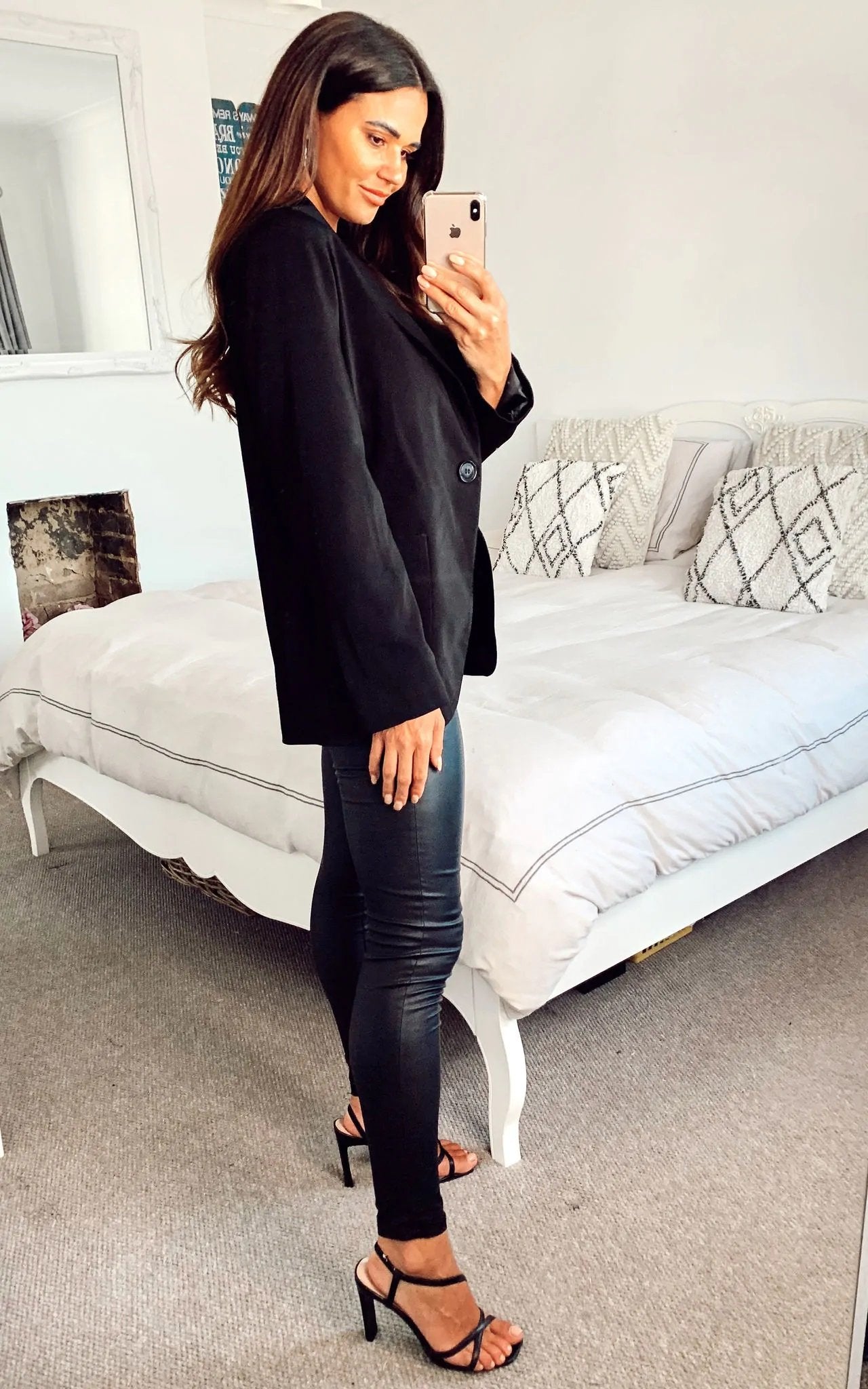Black tailored fit women&