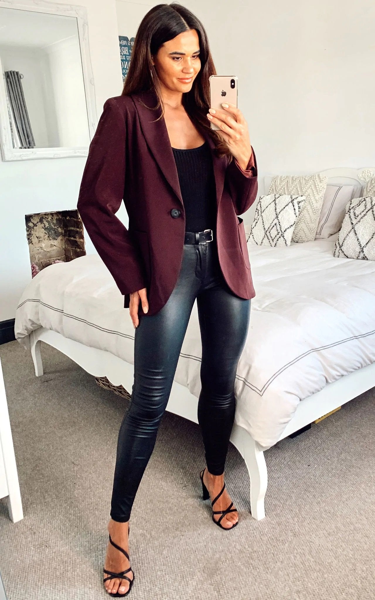 Rose Eleusis women&