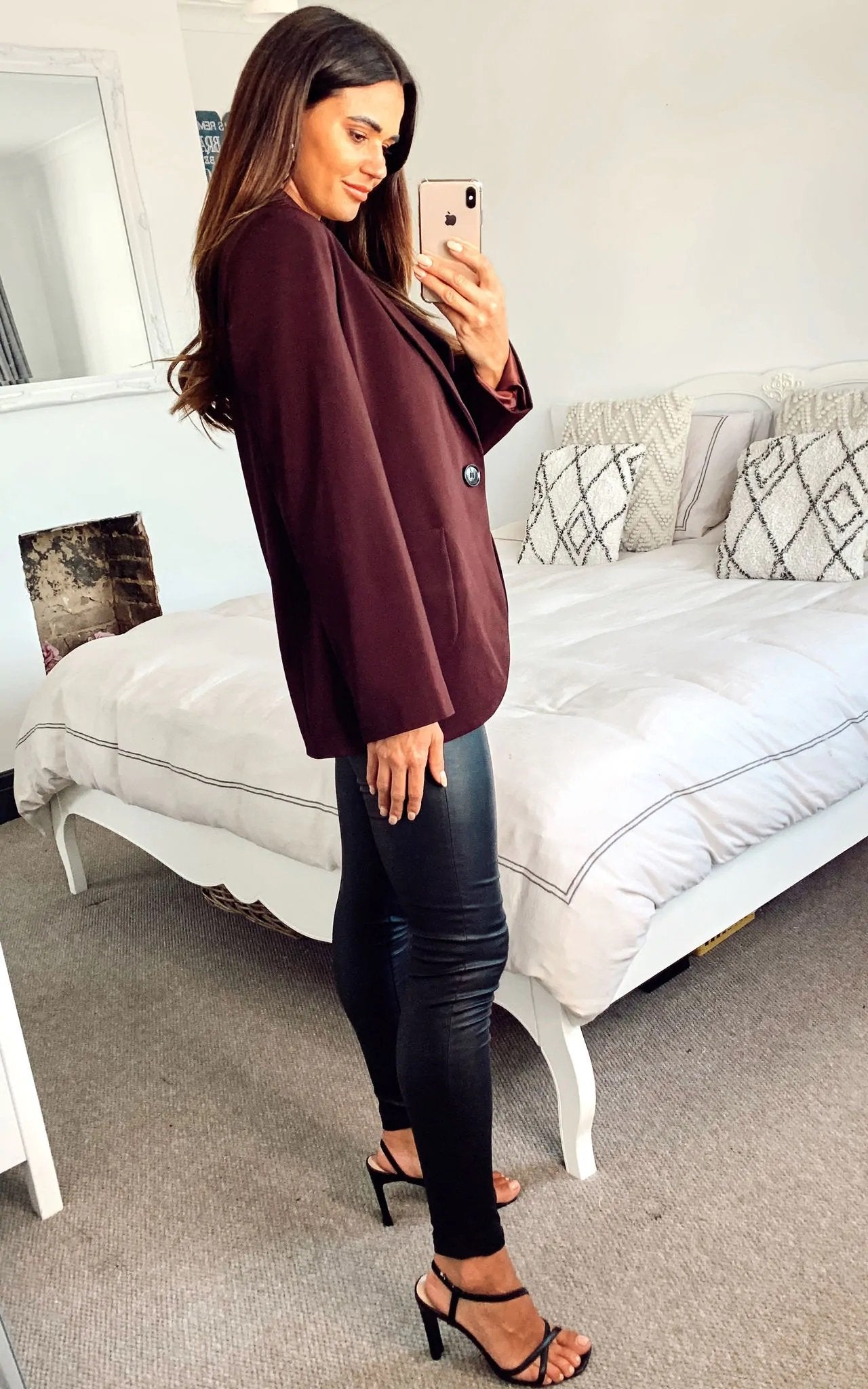 Rose Eleusis women&
