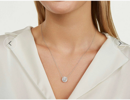 Start2Finish 14kt white gold halo pendant necklace with 2 carat total weight lab-grown diamonds, AGI certified, close-up of the jewelry.