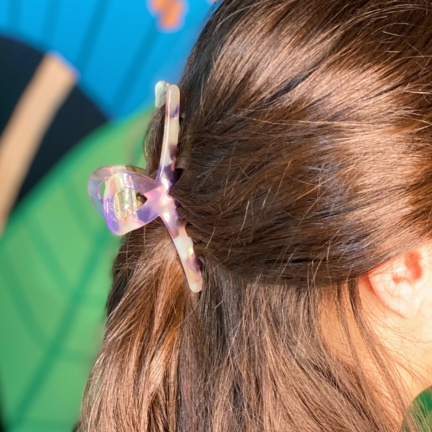 Fuchsia Hercules Barely There Hair Claw in gold tone, small and sleek jewelry accessory for hair styling.